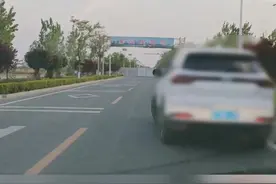 衡水-冀州交界处全部封闭，请大家谨慎绕行#封闭路段 #疫情 视频封面