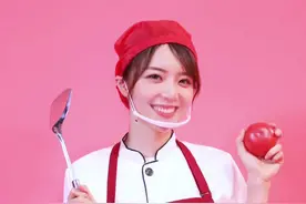 为什么导演都喜欢让我演食堂阿姨🧑？是不是对我有什么误会？？#lpl健康操 #营业 #职场穿搭视频封面