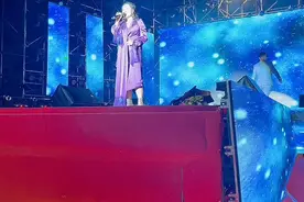 #演出现场 门丽经典作品你的眼角流着我的泪#抖音小助手视频封面