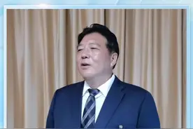 党的二十大代表沈春雷：尊重劳动、重视技能，让创新才智充分涌流视频封面
