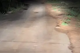 房车露营在深山，遇到陌生母子求助 房车露营半夜敲门结局#房车旅行 #出发吧房车 #自驾旅行 #开着房车去旅行视频封面