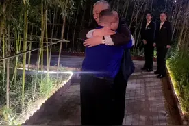 好兄弟抱一抱，来河南矿山看崔培军书记，！