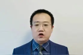 请假结婚遭拒，举办婚礼被辞退#每天学点法律知识 #抖来普法2023 #婚假#辞退#深圳律师视频封面