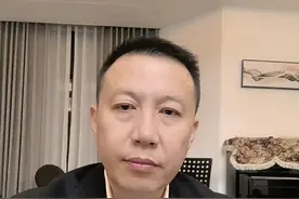 京东入局外卖，两大平台连连出招阻拦；作为消费者你会选择谁？#西湖先声#京东秒送 #外卖 #外卖商家视频封面