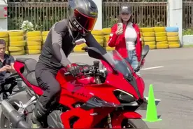3.46秒赛600rs零百加速，硬刚川崎z900和ktm790，反超同级，还一身配置，你会怎么选择#川崎z900 #ktm790 #赛600rs #无极660rr #春风675sr视频封面