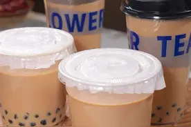 以后想吃珍珠奶茶，不用出去外面买了，教你在家自己做的，干净又卫生#自制奶茶