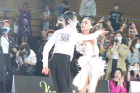 太让人上头啦，原来跳舞也可以那么帅 #拉丁舞  #国标女孩  #王崇墨李茉晗  #中国舞蹈圈国标少年视频封面
