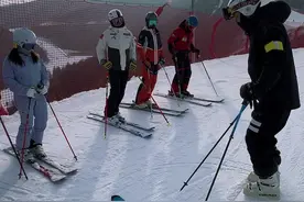 教你卡宾如何加大幅度 卡宾入门课程中的一段记 #疯子Alen  #Sstyle雪风户外  #双板滑雪教程视频封面