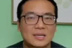 因揭露肿瘤黑幕被开除18个月后，北医三院医生张煜求助希望返岗：“这是我的梦想，我要帮助更多肿瘤患者。”视频封面