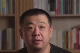 沙漠锁边有必要吗？为什么要这么干呢？#塔克拉玛干沙漠 #锁边 #财经视频封面