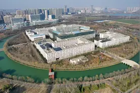 #济宁医学院太白湖校区 #无人机航拍 #dji大疆 😍视频封面
