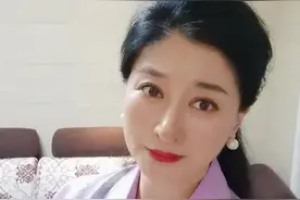 应戏友们要求再发一次《马前泼水》之淮调“说的我满面羞愧”#名角dou来了 喜欢的都唱起来#拍摄花絮 DOU来唱好戏视频封面
