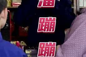 小时候你们赶会都喜欢买啥？谁吹过这个东西#创作灵感 #8090后的童年回忆 #记忆中的童年小卖部 #童年玩具 #一定要看到结尾视频封面
