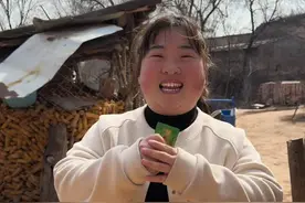 儿媳妇主动拿出彩礼给婆婆修房子，婆婆却当场拒绝，你们觉得谁说的有道理 #农村好儿媳 #婆媳关系 #农村婆媳生活记录视频封面