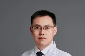 一张图总结毁损术和脑起搏器手术的区别。#帕金森 #脑起搏器手术视频封面