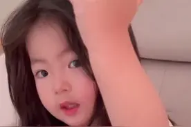 2月3日 云南 萌娃眼中关于胎记的美好说法，原来这是枚代表勇敢的勋章，网友：难怪小孩生下来屁股都是青的（来源：@嘻嘻圆又圆)#胎记 #小朋友的世界视频封面