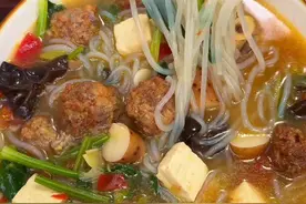 #丸子汤做法 #新疆美食 #好吃到停不下来视频封面