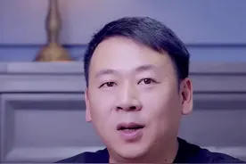 连中医都劝女人多戴黄金，原来真有这么多好处，果然首饰的尽头是黄金啊 #黄金 @换换哥视频封面