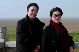 悦启新年，与温暖相伴，与岁月言欢。心中有暖，万事不寒，怀揣期待，温暖向前。#愿一切安好 #愿新的一年事事顺心如意