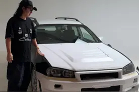 stagea的后续终于来了！成品是不是很帅！在那么短时间内有那么大的变化还是很可以的，现在已经变成了真正的GTR了#西蒙神奇车库 #瓦罐车 #gtr #stagea视频封面
