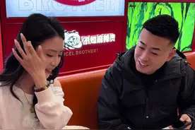 小肖要三观合的稳重的#喇叭哥 #月老喇叭哥麻辣烫 #东北美女 #沈阳中街 #即兴发挥视频封面