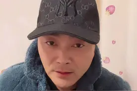 当一个男人真正爱一个女人的时侯，他第一反应就是给女人买东西！#爱你的人生怕给你的不够多视频封面