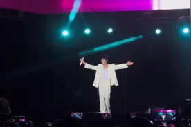 上一秒：烧水壶，下一秒：rap star
