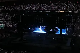 中国爱乐乐团首席(弦乐表演)#乐器演奏 #华晨宇演唱会视频封面
