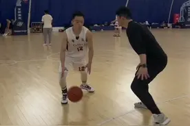 怎么防止明明过了防守人还会被抢断#实战篮球视频封面