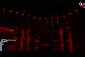 【F(x)】韩国顶级女团的威严！Red light红灯一键换装舞台混剪！视频封面
