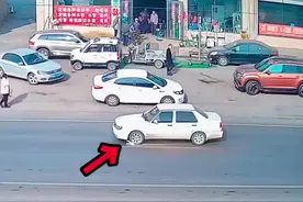 #搞笑配音视频封面