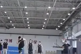 二哥这状态以后得签新秀合同了 #辽宁男篮 #李晓旭 #cba体测视频封面