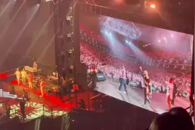 #周杰伦 伦敦演唱会点歌蔡依林两首歌之说爱你视频封面
