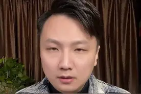 游客滞留7小时？黄山景区回应来了#黄山回应游客滞留:已送下山 #大v快评视频封面