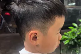 儿童理发细节教程，你看不到的点位全告诉你#小男孩发型 #零基础学理发 #儿童短碎视频封面