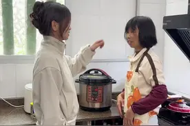 庆幸自己没有远嫁，我妈一煮好料随时可以叫我回去吃，一脚油门半个小时就能到家，也很幸运在人生低谷的时候做了自媒体，拯救了我的小家，很自由但同时也需要非常的自律#记录真实生活 #我的农村生活视频封面