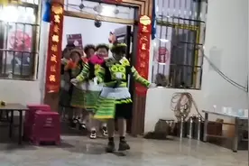 云南人的松弛感 #这就是少数民族 #民族特色民族文化视频封面