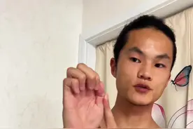 通过简单的拍打身体，可以让身体“内里”流动起来，简单易学#练功 #拍八虚 #居家锻炼视频封面