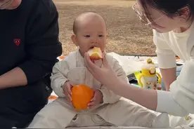 北京最近天气挺好的，周末带着汐汐去春游，这么小都知道外面好玩，一天都没睡觉，回家的路上才舍得睡了#北漂一族的真实生活 #宝妈记录生活日常视频封面