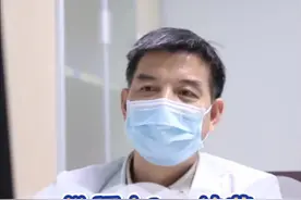 纵膈上有1厘米大小的结节，主任：多半是淋巴结，极少概率是胸腺瘤，不急手术，主任：半年后做增强C#T复查。#纵膈肿瘤 #淋巴结 #胸腺瘤 #胸外科谢远财 #医者仁心敬佑生命视频封面