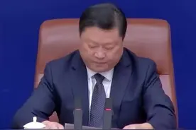 今年上半年，济南历下GDP1215.9亿元，同比增长6.8%#历下区gdp视频封面