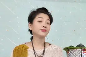 披肩背心缝合步骤来了#手工毛线编织 #我们一起织毛衣 #我的手工作品 #爱生活爱编织视频封面