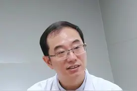 手抖 心慌 出汗多，需要排查是否有甲亢#甲亢 #手抖 #心慌 #甲状腺 #硬核健康科普行动视频封面