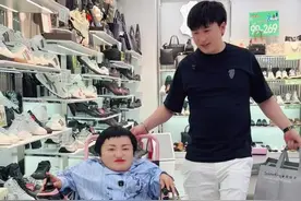 给公公婆婆也安排上闰月鞋#夫妻日常 @李喜梅大双哥夫妇 ##婆媳关系视频封面