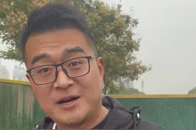 #南阳 #道路施工 光武路与申伯大道交叉口，建设路到汉冶路一段的申伯大道，预计11月7号主干道通车#街头采访视频封面