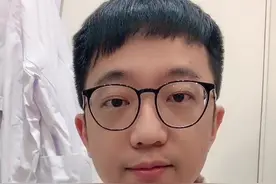 高热之后出现体温过低，这是怎么回事?#发烧 #高烧 #新冠