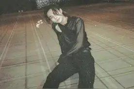 沉迷韩剧对男性爱豆造成的影响 #黄铉辰 #straykids #爱豆 #韩剧视频封面