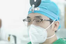 #扁桃体发炎 #热点 #耳鼻喉赵宇视频封面