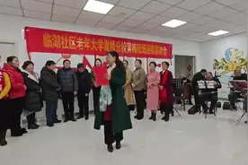 一纸书来只为墙，让他三尺又何妨，万里长城今犹在视频封面