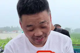【六棱飞蛇】 #文玩核桃 #潘家园核桃王 #潘家园核桃王开青皮 #文玩核桃青皮 #竟然被文玩潮到了 @小燕儿~视频封面